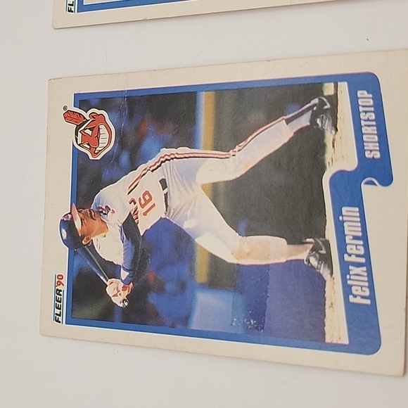 1990 Fleer Baseball Cards 2 Count - Picture 2 of 6